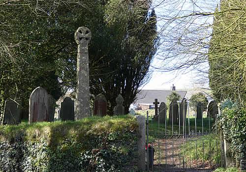 Photo Gallery Image - St Teath Graveyard